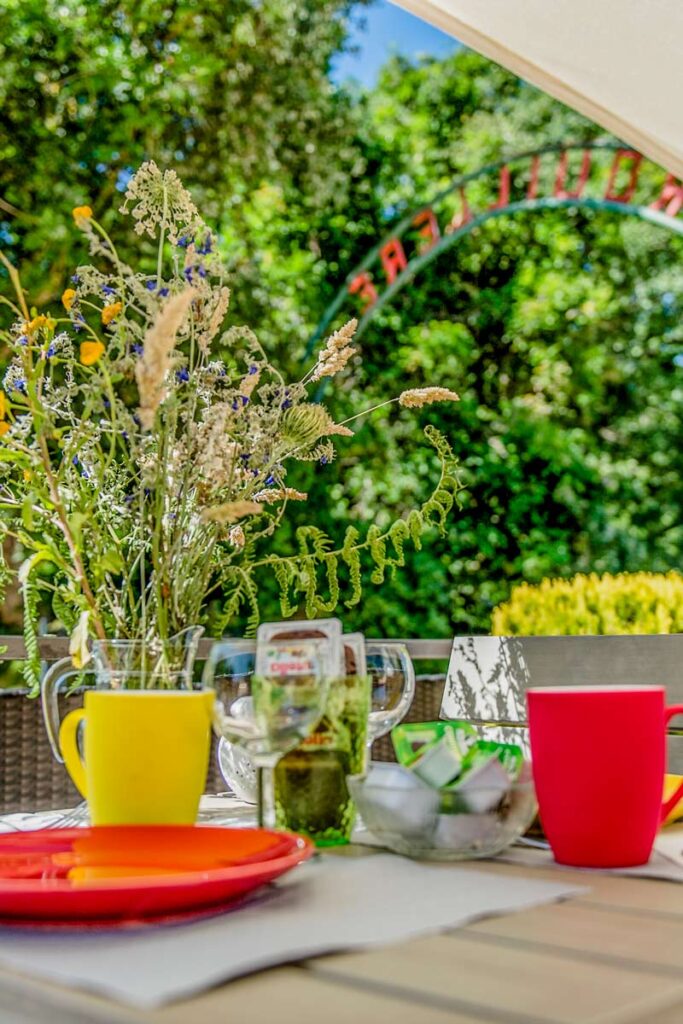 campsite snack bar saint-tropez