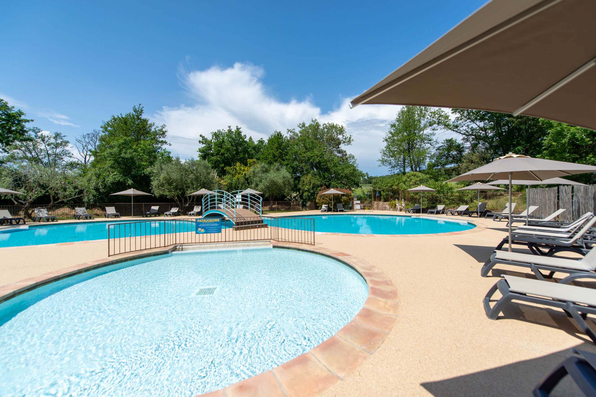 Camping à Port Grimaud avec piscine chauffée